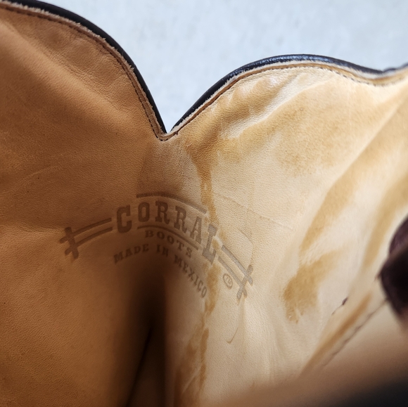 Corral brown with aqua design cowboy boots. Size 10M - Picture 11 of 13